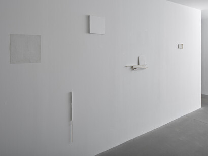 Copyright Fernanda Gomes. Courtesy Alison Jacques Gallery, London. Photo: Will Wiesner

