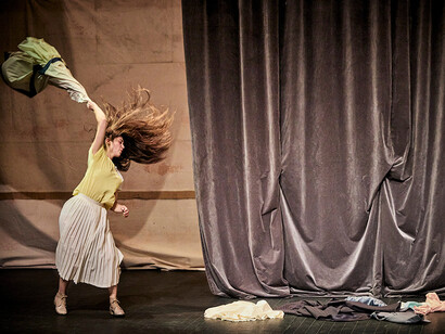 Velvet. Avec l'aimable autorisation du Théâtre Le Quai