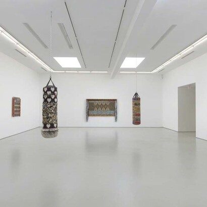 Jeffrey Gibson, Exhibition view. Courtesy of Roberts & Tilton