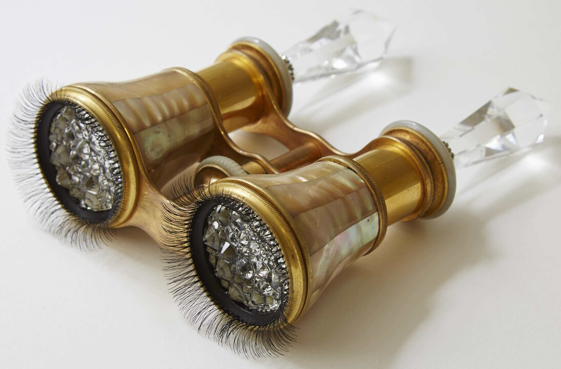 Saya Kubota, "Material Witness #7", 2015, binoculars, false eyelashes, SWAROVSKI crystal, SWAROVSKI MARCASITE © Saya Kubota, supported by SWAROVSKI GEMS™ 