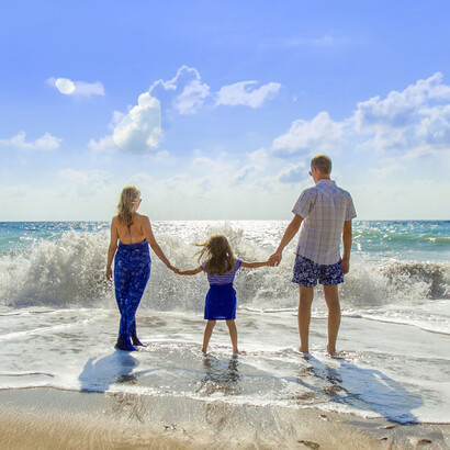 Living a meaningful life can help us to develop positive relationships