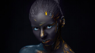 The young woman’s striking body paint highlights the blend of technology and creativity, symbolising the way AI is transforming art into a collaborative experience between human intuition and machine innovation