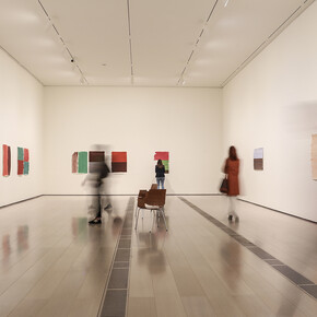 Silvia Bächli, Partitura (partition), vue d'exposition. Courtoisie du Centre Botín