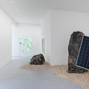 Installation view, inventing the past, max goelitz, 2021 | Photo: Dirk Tacke