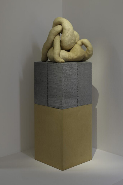 Sarah Lucas, Nud cycladic 5, 2010. Courtesy of Centre Pompidou Málaga