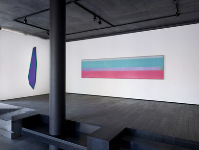 Kenneth Noland, Paintings 1966–2006, exhibition view. Courtesy of Pace Gallery