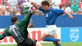 Roberto Baggio in campo durante il campionato del mondo di calcio, 1994