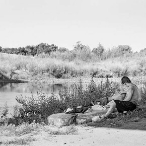 Katy Grannan, April and Robert on mattress under 9th Street bridge, Modesto, CA, 2014