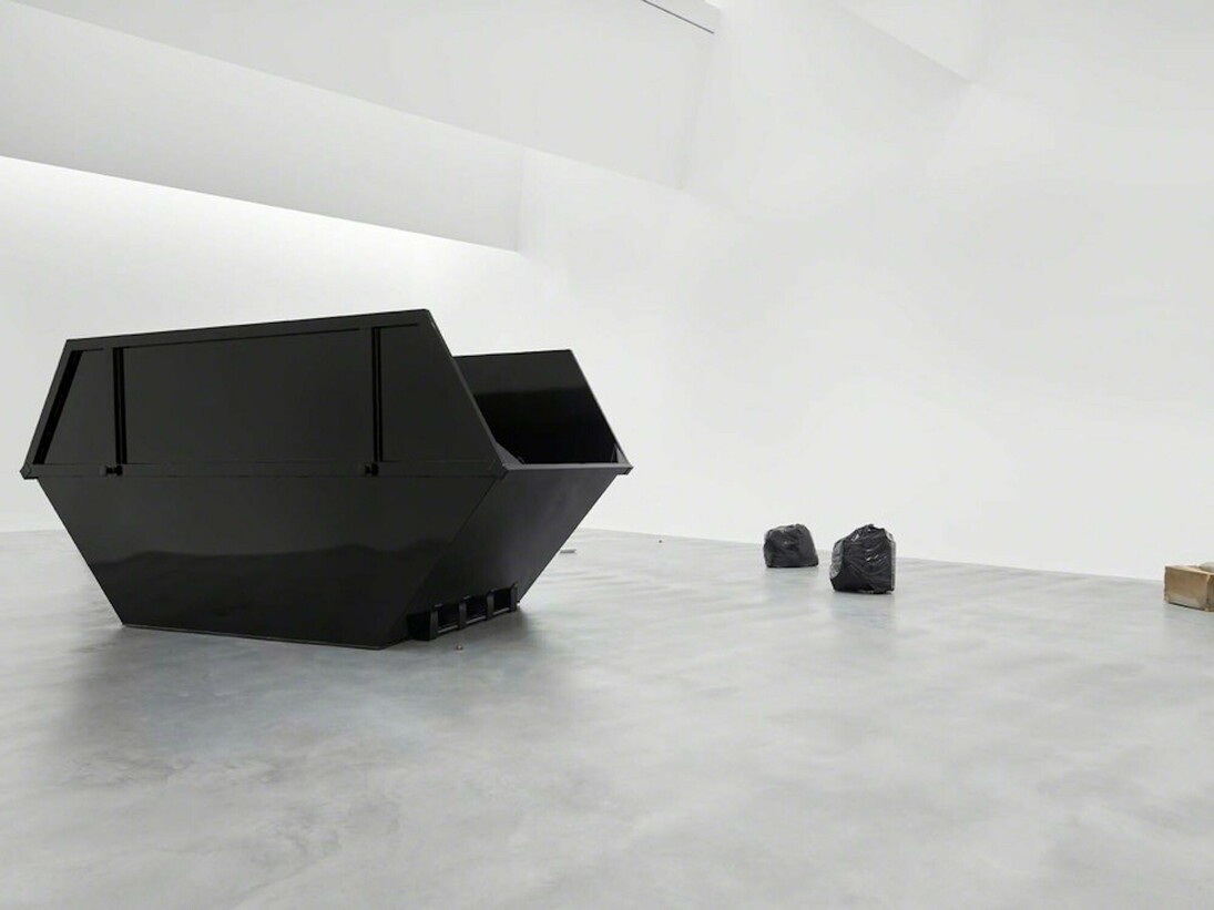Who What When Where How and Why, Exhibition view. Courtesy of Newport Street Gallery