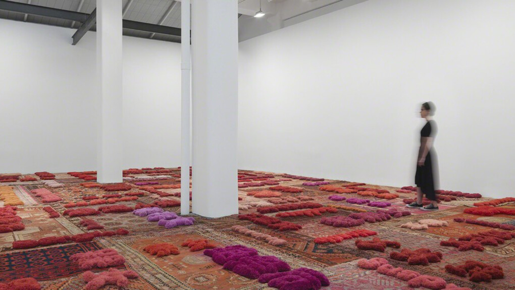 Protruding Patterns, Exhibition view. Courtesy of Galerie Lelong & Co.