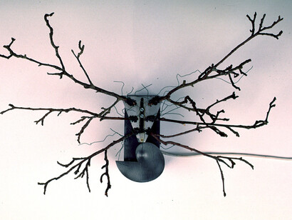 Entre la figuración y la abstracción, la acción. Courtesy of Centro Andaluz de Arte Contemporáneo