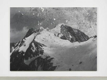 Rudolf Stingel, Untitled 2010, oil on canvas, 132 x 180 3/4 inches (335.3 x 459.1 cm) © Rudolf Stingel. Courtesy of the artist and Gagosian Gallery. Photo by Alessandro Zambianchi