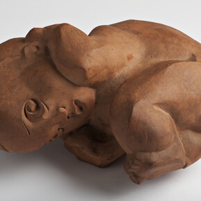 Gertrude Hermes, Baby II, 1932, Terracotta, 40 x 36 x 20 cm. Photo credit Alex Ramsay, Courtesy Fiona John, London © The Gertrude Hermes Estate