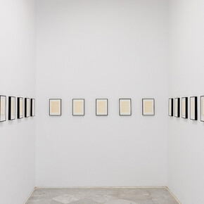 Ignasi Aballí, In ictu oculi, ehxibition view. Courtesy of the Centro Andaluz de Arte Contemporáneo. Photo by Pepe Morón