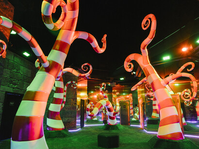Tim Burton’s labyrinth, vista della mostra. Per gentile concessione della Letsgo Company