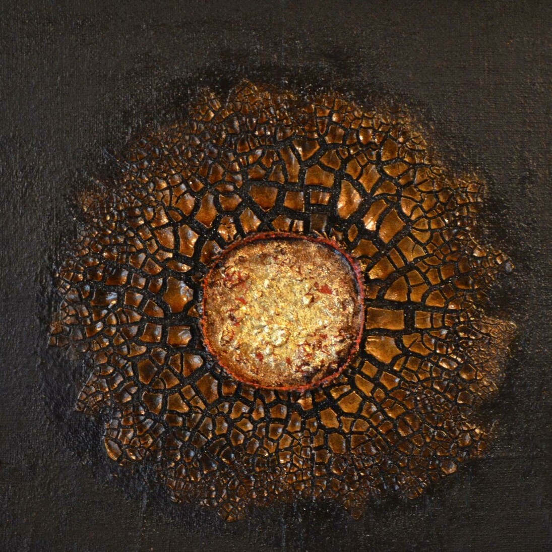 Enrico Magnani, Gold of the Earth No. 7, 2012, olio, acrilico, sabbia, pietre, argilla e foglia, oro 24kt su tela e materiale polimerico, cm. 60x60. Courtesy of Chiostri di San Domenico 