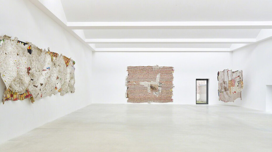 El Anatsui. Courtesy of Axel Vervoordt Gallery