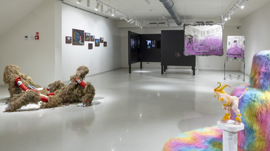 Various artists, LGBT+ zones. Queer art in times of ‘Good change’, exhibition view. Courtesy of the Arsenal Municipal Gallery
