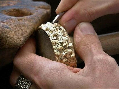 In questa parte di Napoli, l’arte orafa è la più antica al mondo e vanta tanti secoli di storia