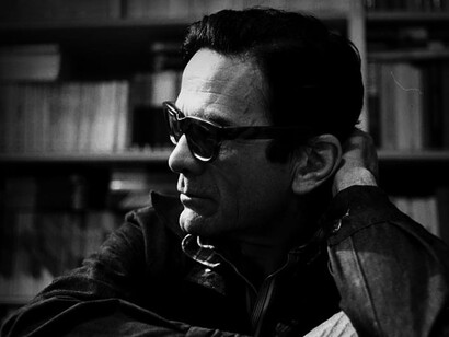 Pier Paolo Pasolini è sempre stato attento ai cambiamenti della società e i suoi giudizi  spesso critici e perentori, spesso suscitavano polemiche 