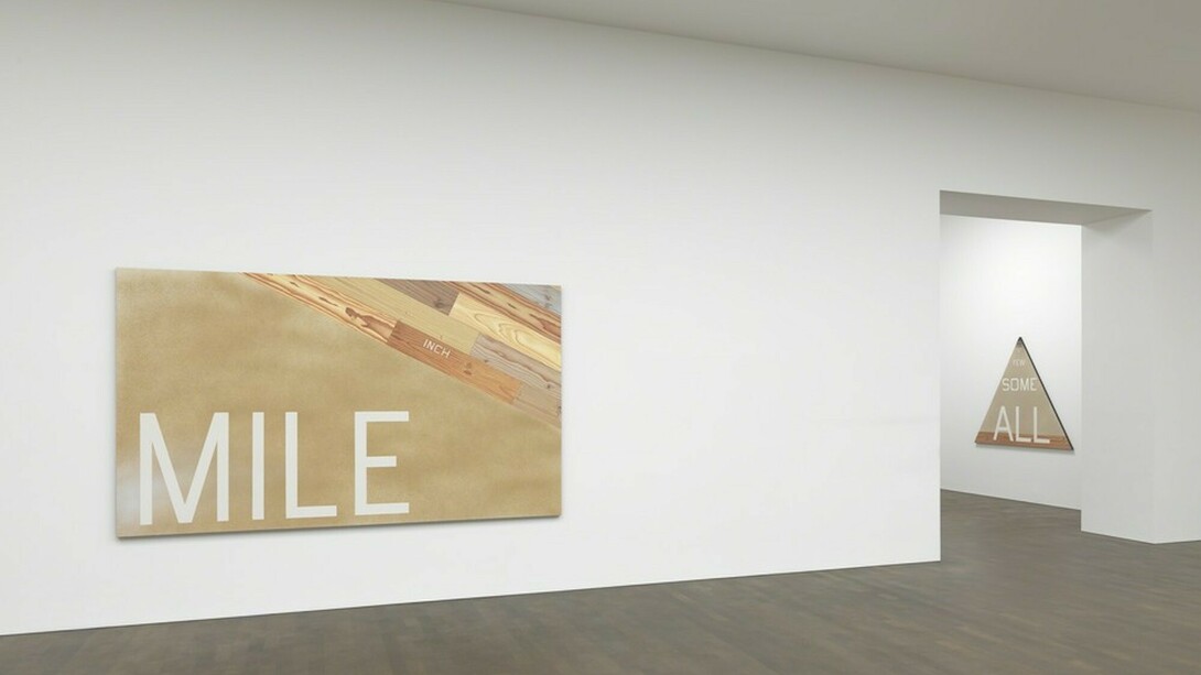 Installation views of Ed Ruscha's Extremes and IN-Betweens exhibition at Gagosian, Grosvenor Hill from October 5 - December 17, 2016. © Ed Ruscha. Courtesy Gagosian. Photo: Mike Bruce