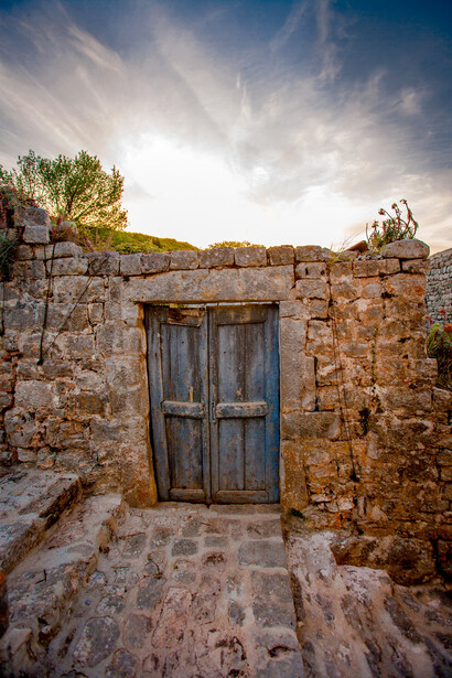 Klinci, Montenegro. Antigua casa de la aldea