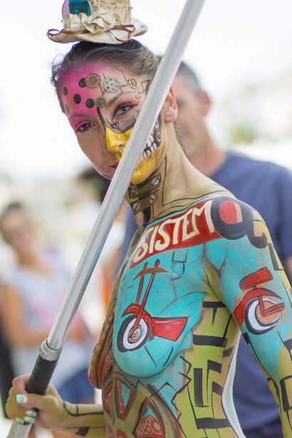 Una guerriera del colore