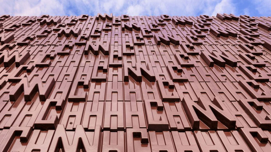 3D Lettering on Buildings. Courtesy of Museum für Gestaltung