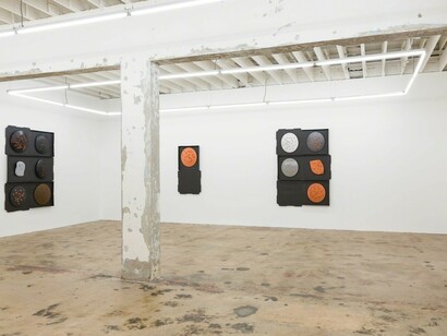 Cash Me Out, Exhibition view. Courtesy of Nina Johnson