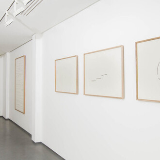 Lee Ufan. Courtesy of Cahiers d'Art