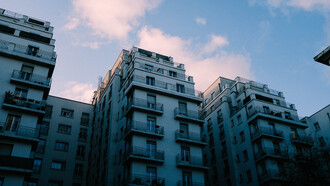 Agrupamento de prédios residenciais no Brasil