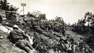 Lungo la linea sull'argine del Piave