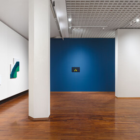 Mary Heilmann, exhibition view. Courtesy of Galleria d'Arte Moderna