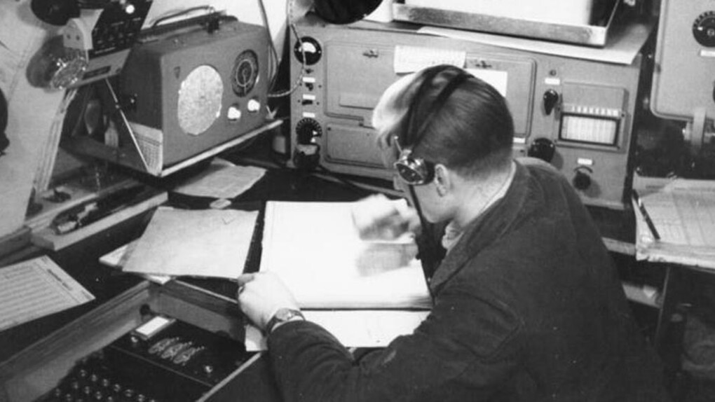Máquina Enigma. Courtesy of Espacio Fundación Telefónica
