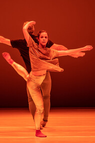 Bermudas_Tequila Sunrise, una creazione di Michele Di Stefano per la compagnia romana mk.  