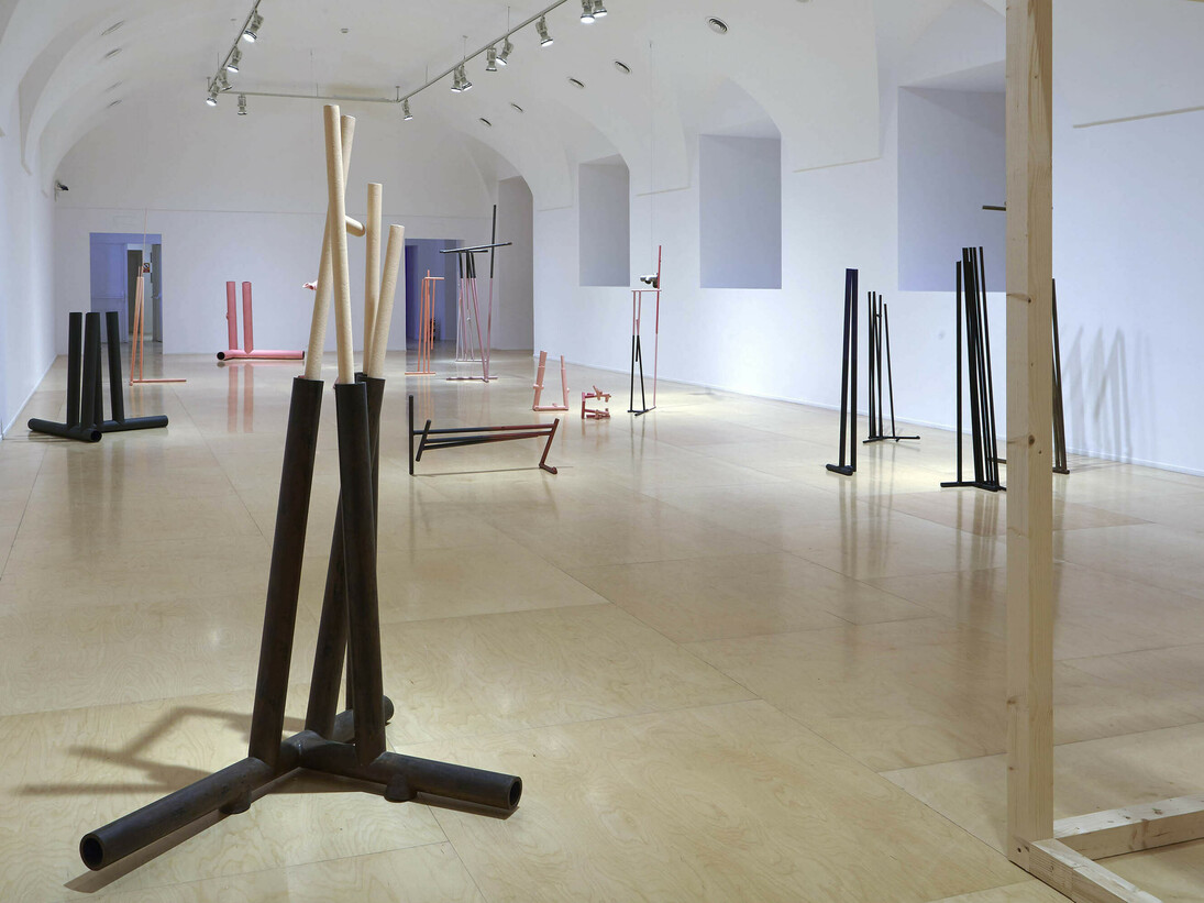 Juan Luis Moraza. República, Vista de la exposición, Museo Nacional Centro de Arte Reina Sofía, 2014. Fotografía: Joaquín Cortès/Román Lores