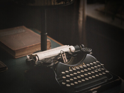 Eduardo Anguita era una de las voces líricas más importantes del mundo hispánico cuyos talentos reconoció públicamente su amigo Octavio Paz