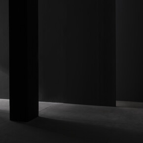 L’orecchio di Dionisio, Installation view at Galleria Raffaella Cortese, via A. Stradella 7, Milan, 2020
work: Simone Forti, Face Tunes, 1967, 10’ 15” 
Ph. Lorenzo Palmieri

