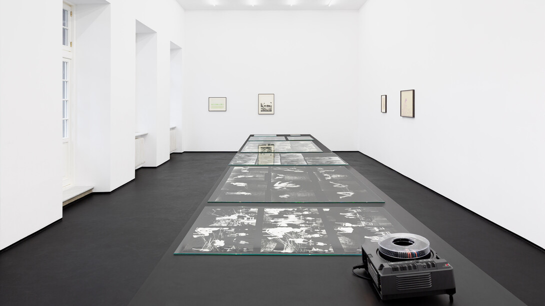 Krzysztof Jung, Performer, exhibition view. Courtesy of Gunia Nowik Gallery