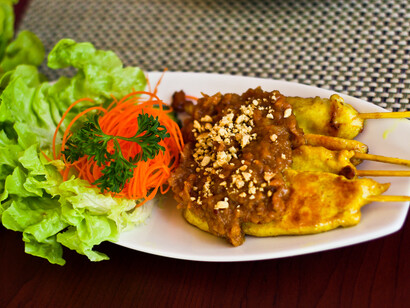 Windang Thai Gardens - Chicken Satay © Vanessa Pike-Russell