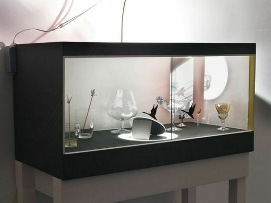 Helen Maurer, Grey Gardens, 2012, wood, glass, halogen light, mirror, motor, 39.5 x 76 x 35 cm