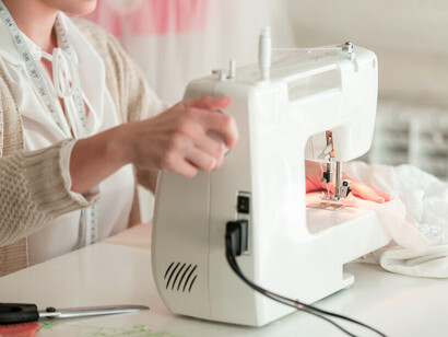Le geste au travail : précision, patience et dialogue avec la matière au cœur des métiers d’art