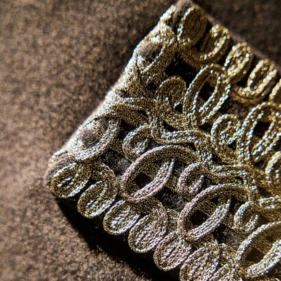 Lo Spazio Ricerca "D-tale", curato da Angelo Figus, ha proposto una riflessione profonda sul dettaglio come linguaggio estetico. Foto di AKAstudio-collective