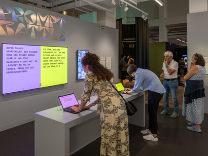 Museum of the future – 17 digitale experimente, ausstellungsansicht. Mit freundlicher genehmigung des Museums für Gestaltung