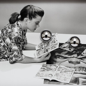 Elad Lassry, Untitled (Girl, Comic), 2015. Silver gelatin print, walnut frame, steel
balls, unique (detail)