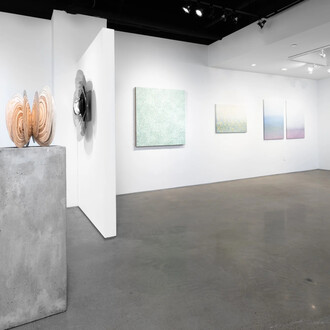 Various artists, Echoes and iterations, exhibition view. Courtesy of Heather Gaudio Fine Art