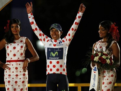 Nairo Quintana con el maillot de puntos rojos de Campeón de la Montaña