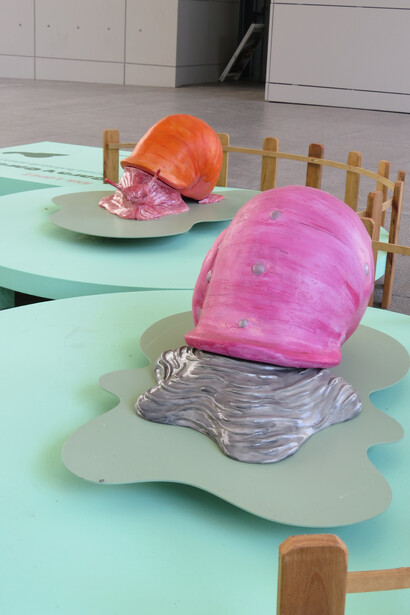 Ana López, Cara y Caracol (una historia de amor), vista de exhibición. Cortesía de Colección Amalita