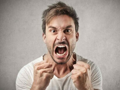 Aspirazioni o buoni propositi finiti alle ortiche, sono la premessa della sensazione di frustrazione