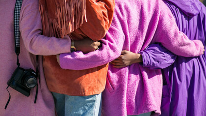 Aprovechemos la cercanía y no acumulemos abrazos postergados que después pueden hacernos falta